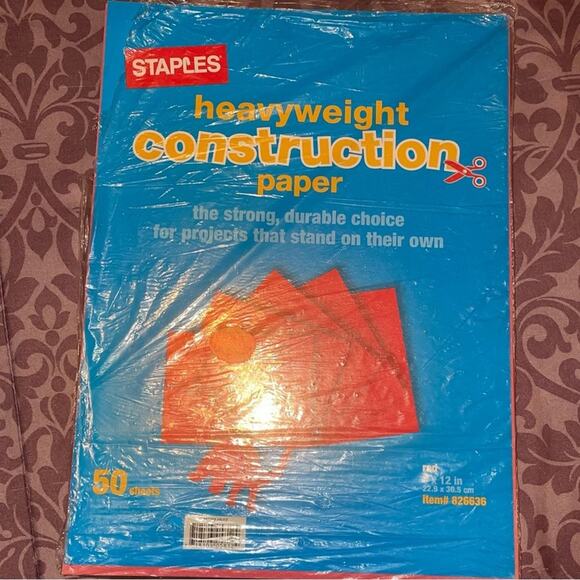 2 Packs of Heavyweight Construction Paper - Picture 3 of 7